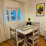 아파트 White House