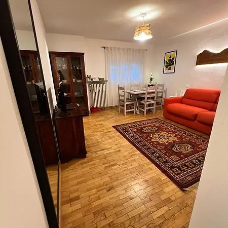 White House Apartment Oulx